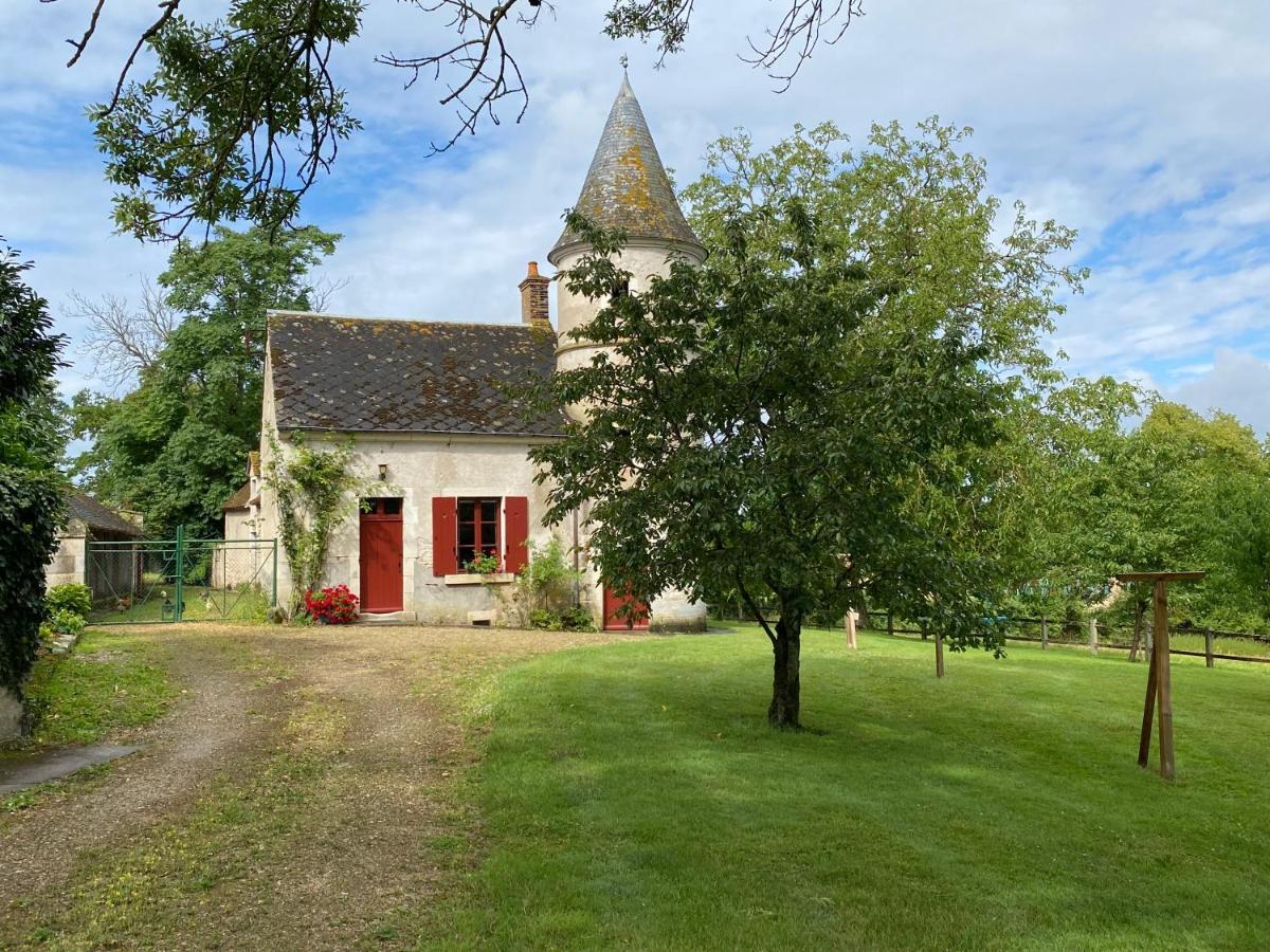 B&B Chateau De Preuil Vallenay Экстерьер фото